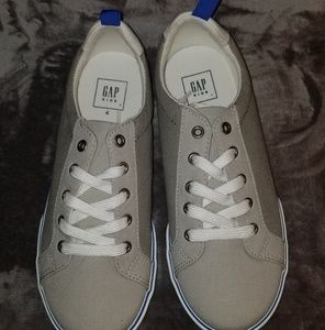 Gap Tennis Shoes👟